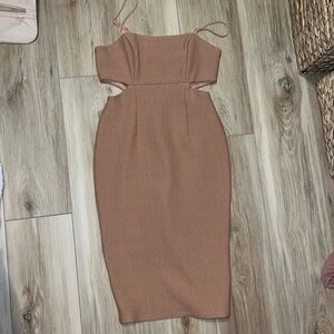 Midi nude dress